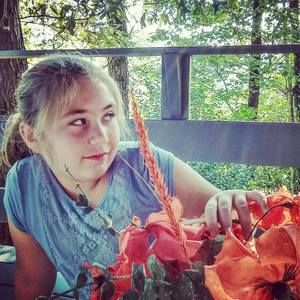 Meet your Posher, Anna